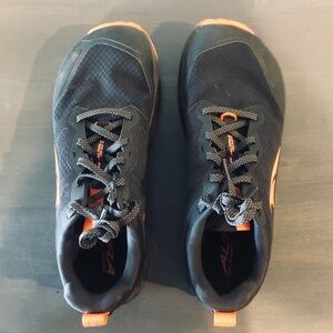 Altra Lone Peak 9 +